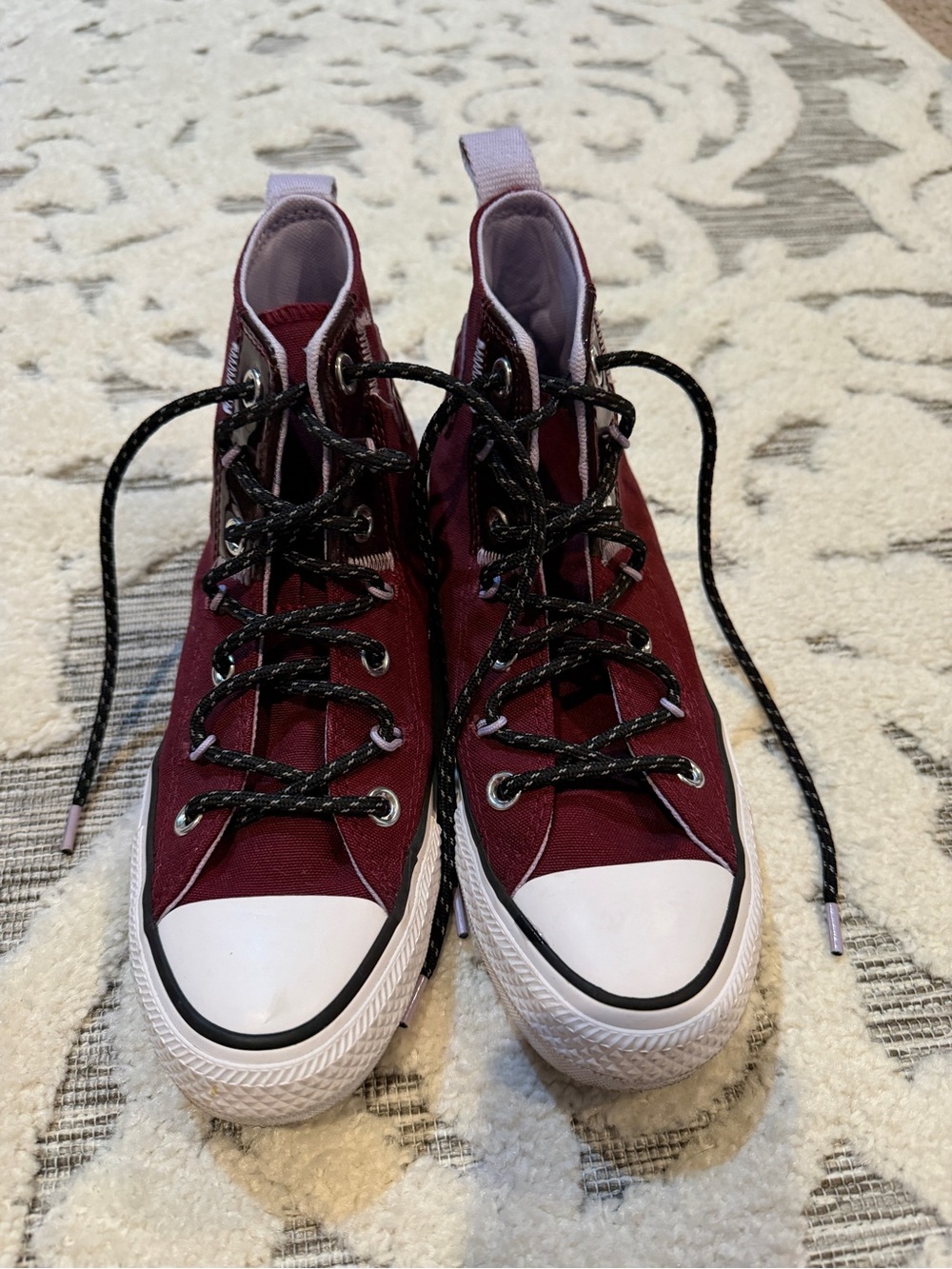 New Garnet Maroon High-Top Converse All-Star Sneakers size Men’s 4 Women’s 6
